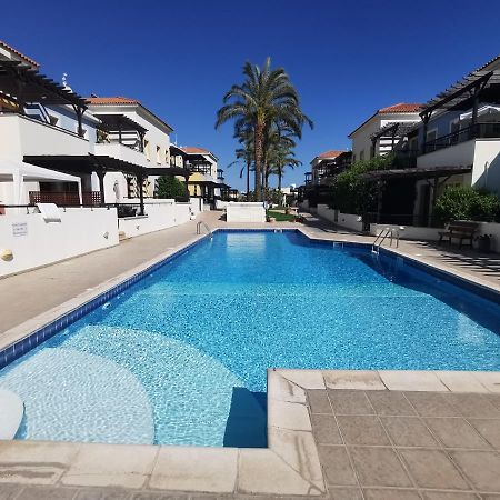 Апартаменты Aphrodite Gardens Пафос Экстерьер фото